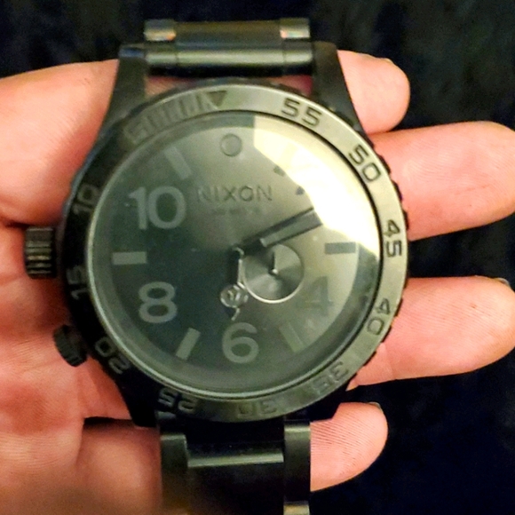 Nixon Other - Nixon male watch